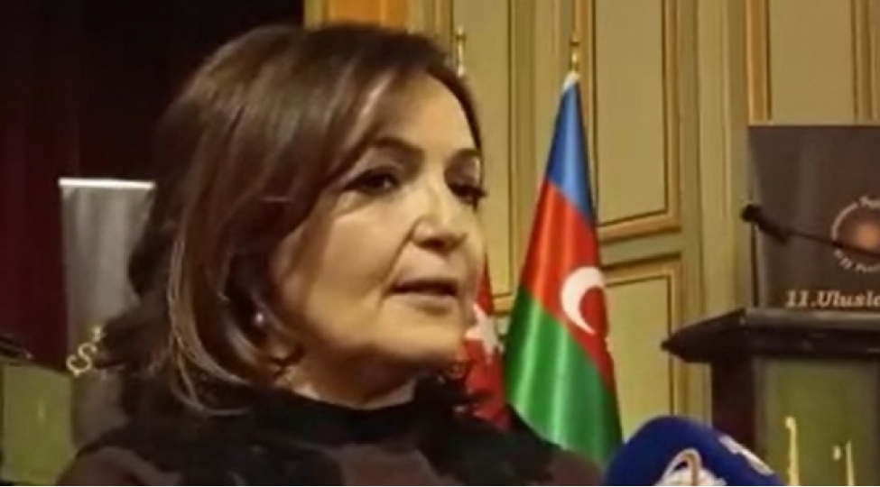 professor-aygun-attar-senatin-melum-qerari-fransanin-siyasi-tarixine-qara-lekedir