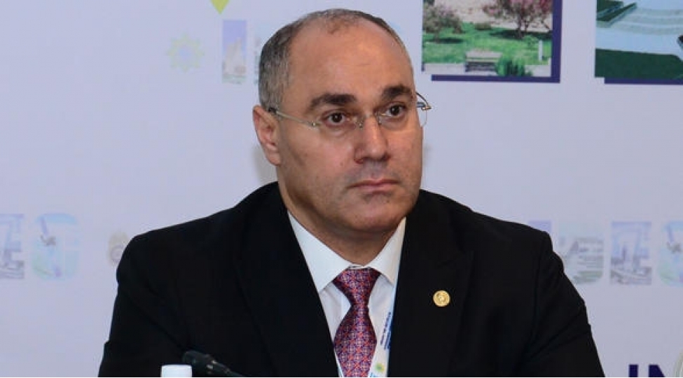 sefer-mehdiyev-ugt-bash-katibinin-muavini-ile-gorushub