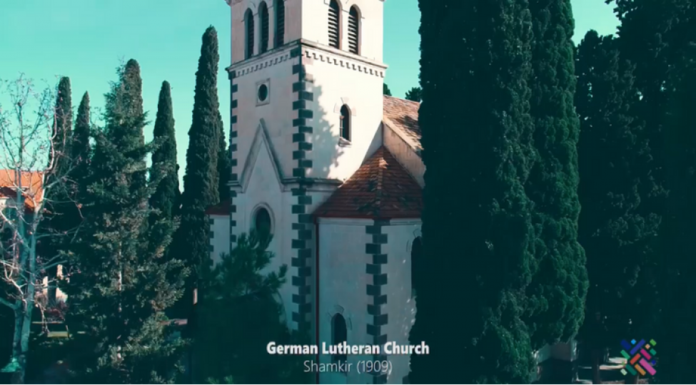 alman-luteran-kilsesinin-goruntuleri-video