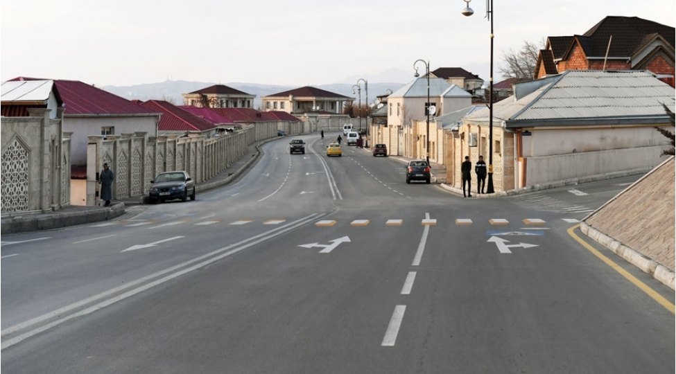bir-mehelleye-siginan-tarixi-heqiqetler-jurnalist-arashdirmasi