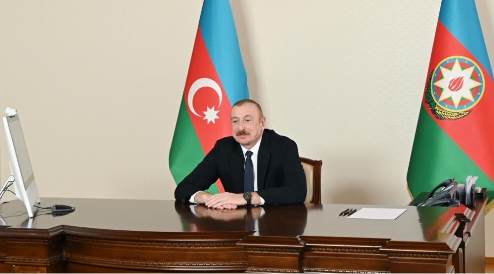 prezident-ilham-eliyev-nizami-gencevi-beynelxalq-merkezinin-hemsedrini-videoformatda-qebul-edib