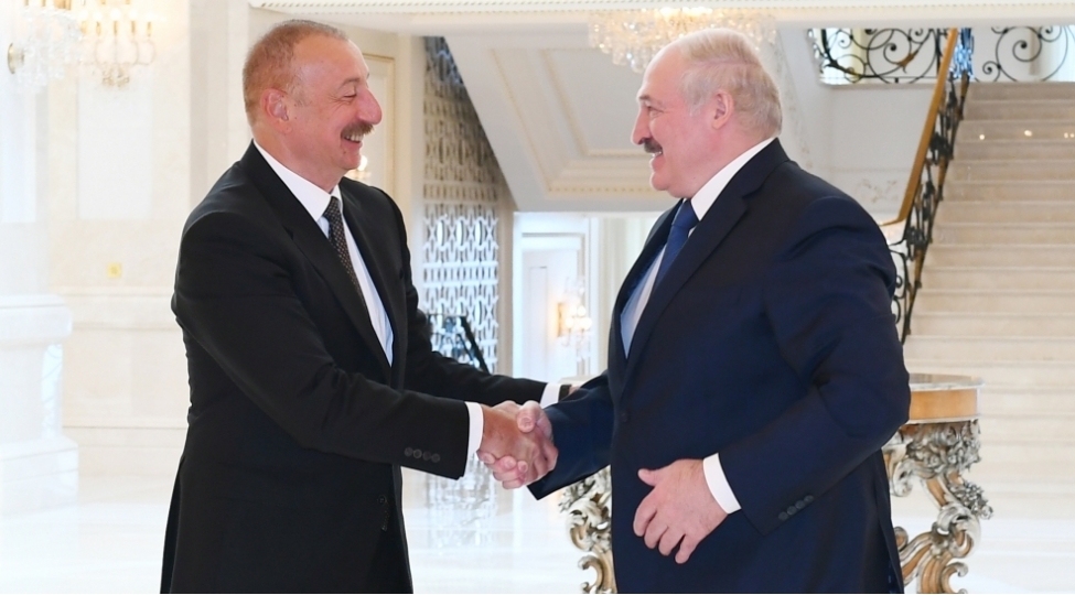 azerbaycan-ve-belarus-prezidentlerinintekbetek-gorushu-bashlayib-foto