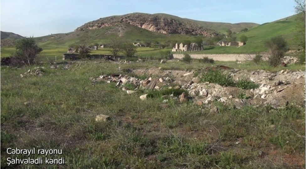 cebrayilin-shahveledli-kendi-video