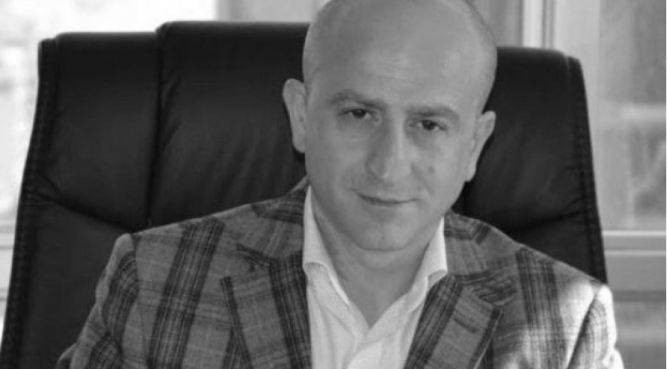 mirze-elekber-sabirin-nevesi-shehid-ailelerine-yardim-fondu-yaratdi
