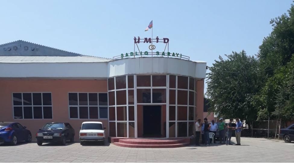 agdashda-toy-merasimlerinde-karantin-qaydalarinin-pozulmasi-hallari-ashkarlanib