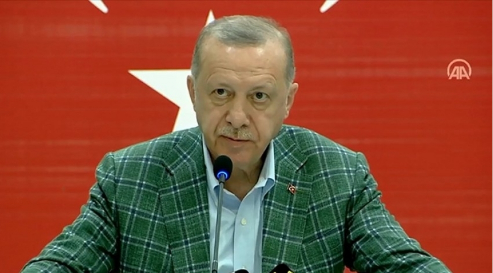 turkiye-prezidenti-azerbaycanli-yanginsondurenlerin-gorduyu-ishlerden-danishdi