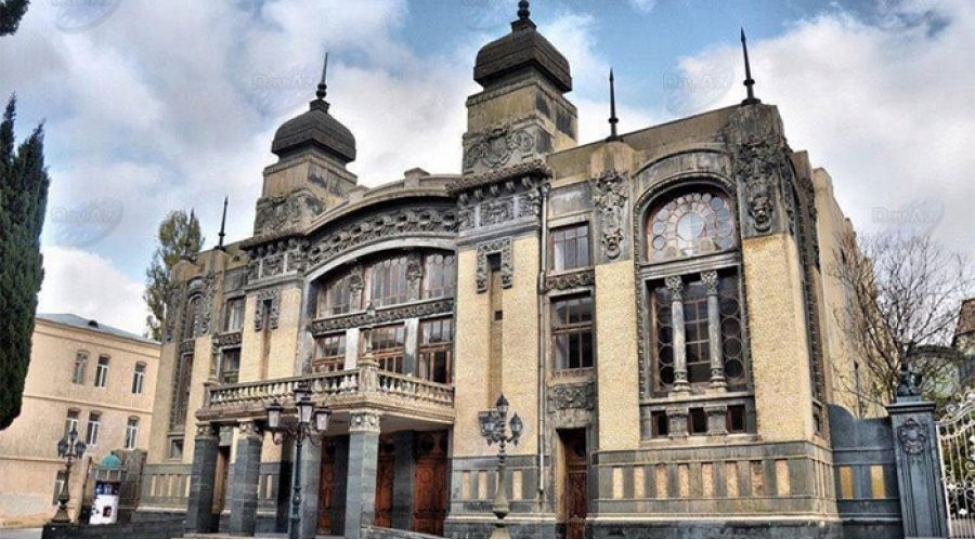 pandemiya-bashlayandan-ilk-defe-teatrda-tamasha-numayish-olunacaq