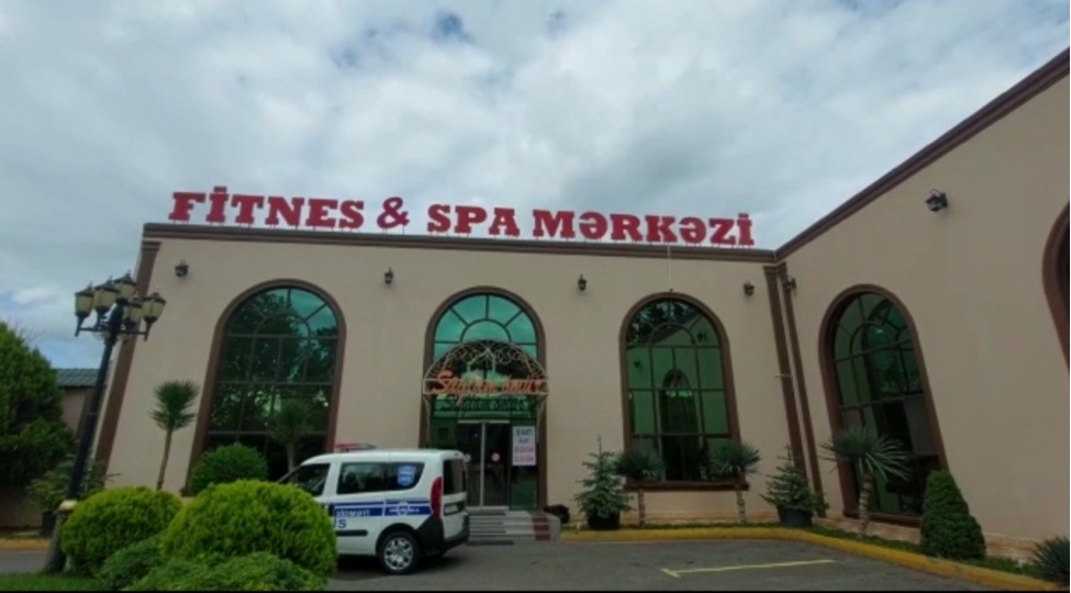 gencede-karantin-qaydalarini-pozan-spa-merkezi-ashkarlanib