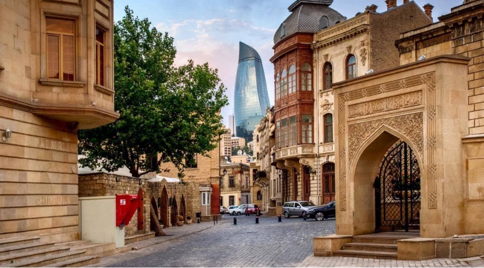 medeniyyet-her-bir-insanin-en-bashlica-teqdimat-formasidir