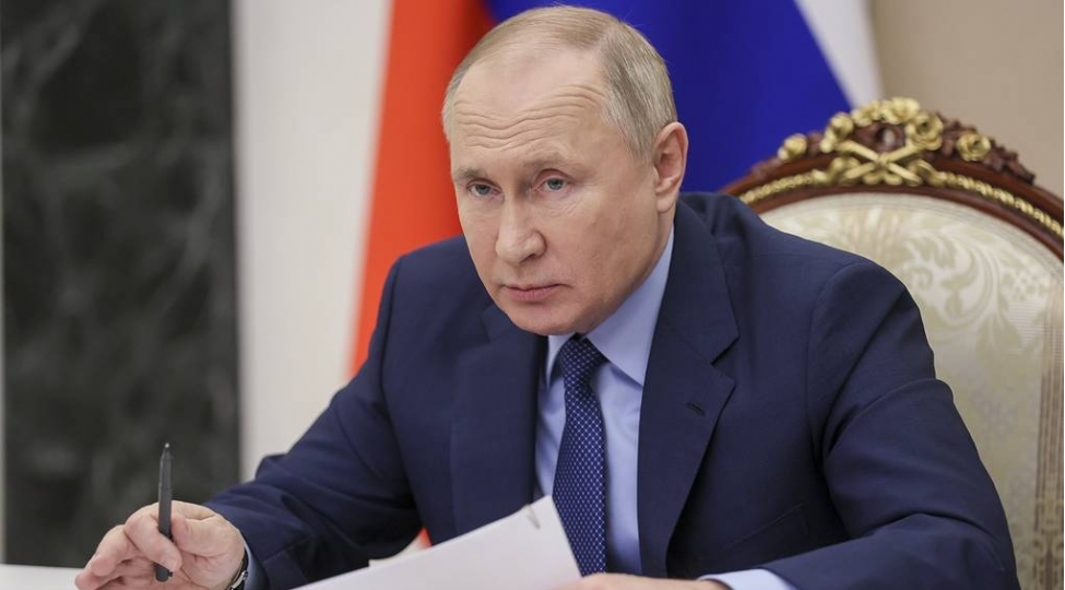 vladimir-putin-azerbaycan-beynelxalq-gundeliyin-bir-chox-aktual-meselelerinin-hellinde-feal-rol-oynayir