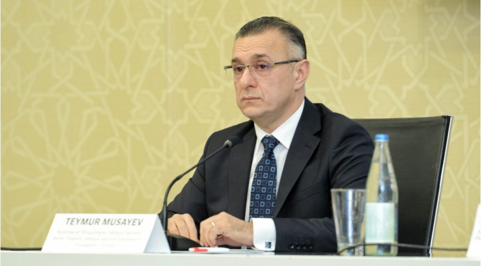 sehiyye-naziri-sertifikasiya-imtahanindan-kechmeyen-ishchinin-6-ay-muddetinde