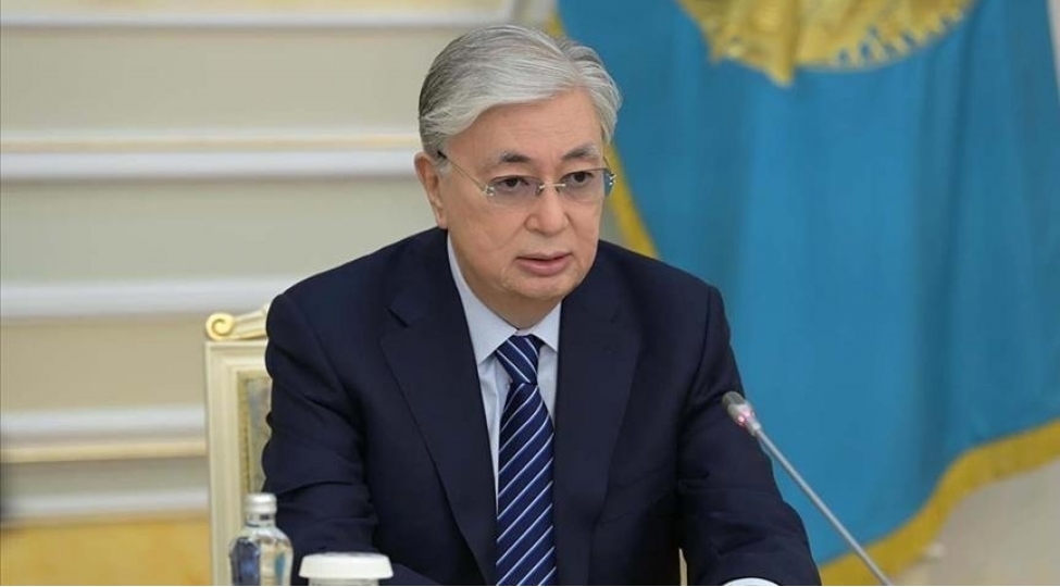 tokayev-qazaxistan-jeltoksan-qurbanlarinin-xatiresini-yad-etmeye-davam-edecek