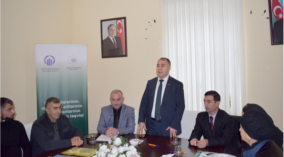 muvekkil-huquq-merkezi-siyezende-shehid-ailelerine-ve-veteranlara-huquqi-yardim-gosterib-foto