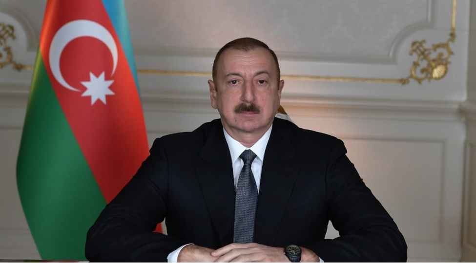 mesud-efendiyev-ve-qerib-murshudova-emekdar-elm-xadimi-fexri-adi-verilib