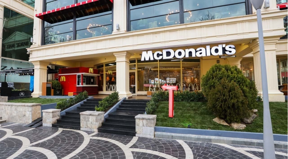 nazirlik-mcdonalds-azerbaijani-mehkemeye-verib
