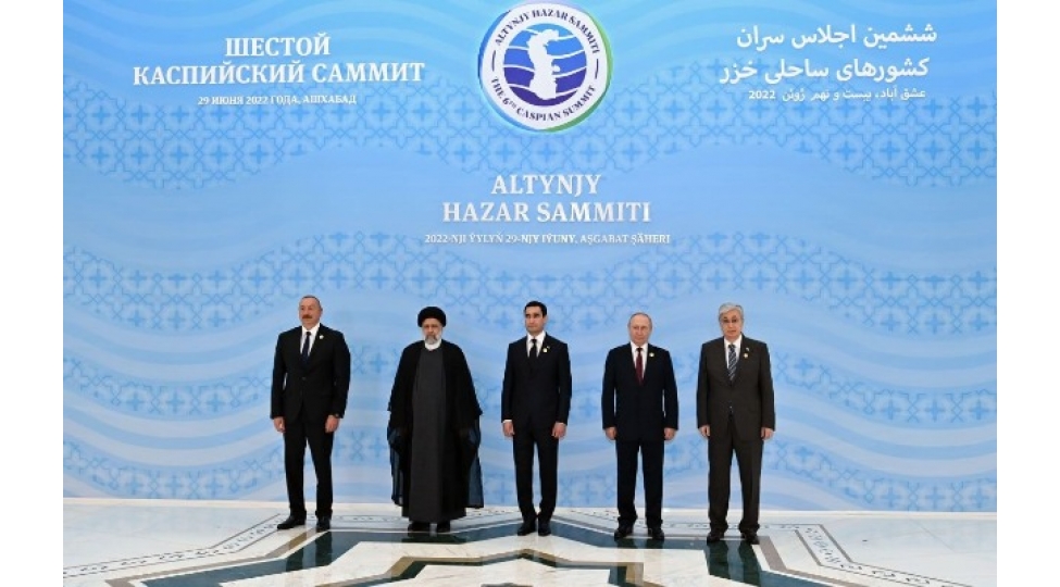 azerbaycan-prezidentinin-de-ishtirak-etdiyi-sammit-bashladi