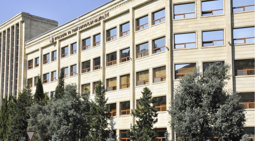 ekologiya-ve-tebii-servetler-nazirliyine-yeni-selahiyyet-verilib-2