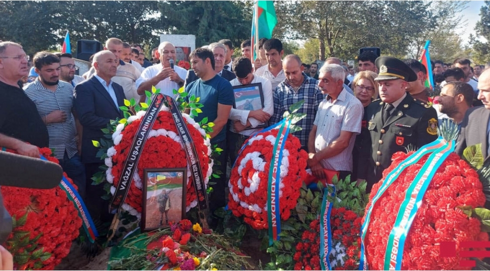shehid-elnur-meherremov-goychayda-defn-olunub