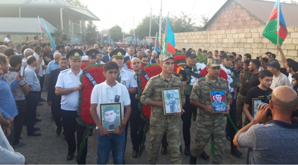 bilesuvarda-shehid-zohrab-kerimov-defn-edilib