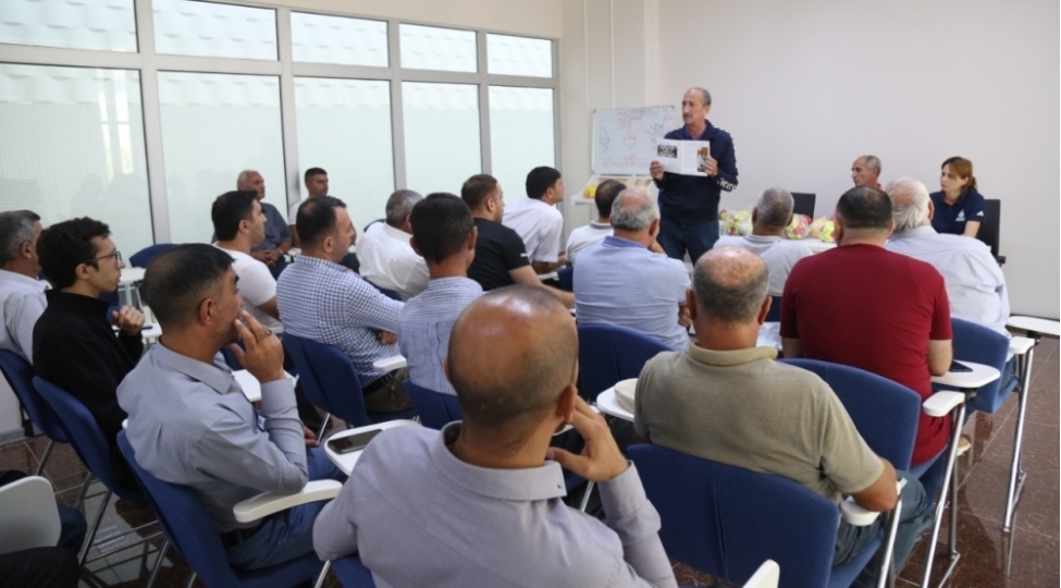 hendbol-idman-novunun-inkishaf-etdirilmesi-ile-bagli-regional-seminar-kechirilib