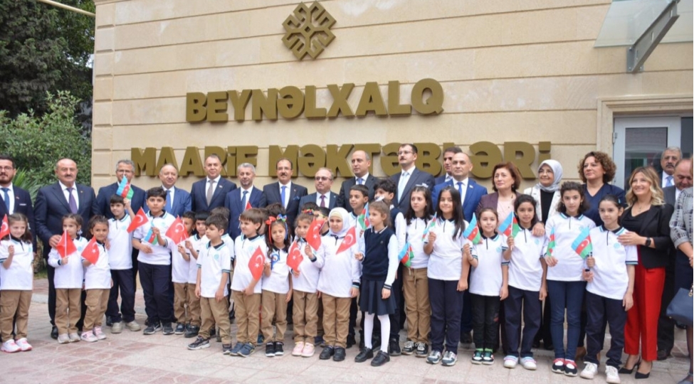 azerbaycanda-beynelxalq-maarif-mektebi-fealiyyete-bashlayib