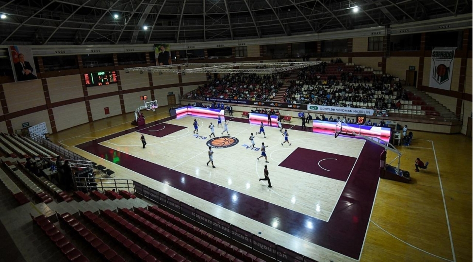 azerbaycan-basketbol-liqasinda-muntezem-movsum-basha-chatib