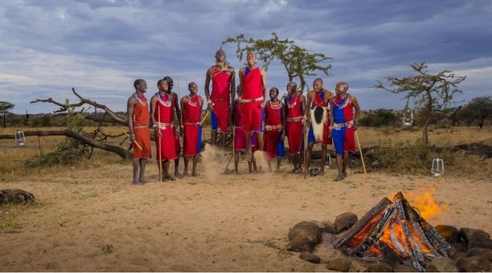 afrika-qebilelerinin-heyat-terzi-her-kesi-teeccublendirir