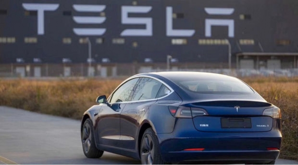 tesla-chinde-16-milyon-avtomobili-geri-chagiracaq