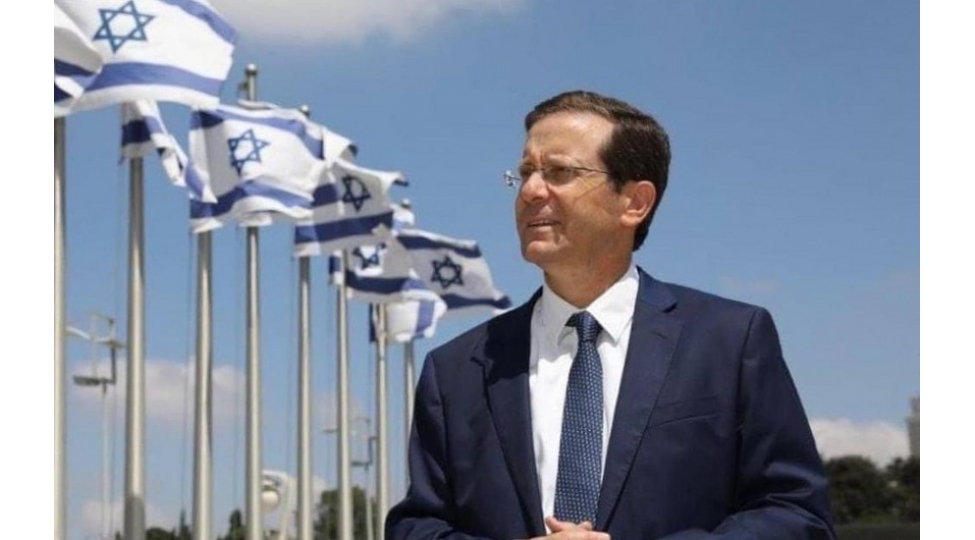 israil-prezidenti-tarixde-ilk-defe-behreyne-sefere-gedib