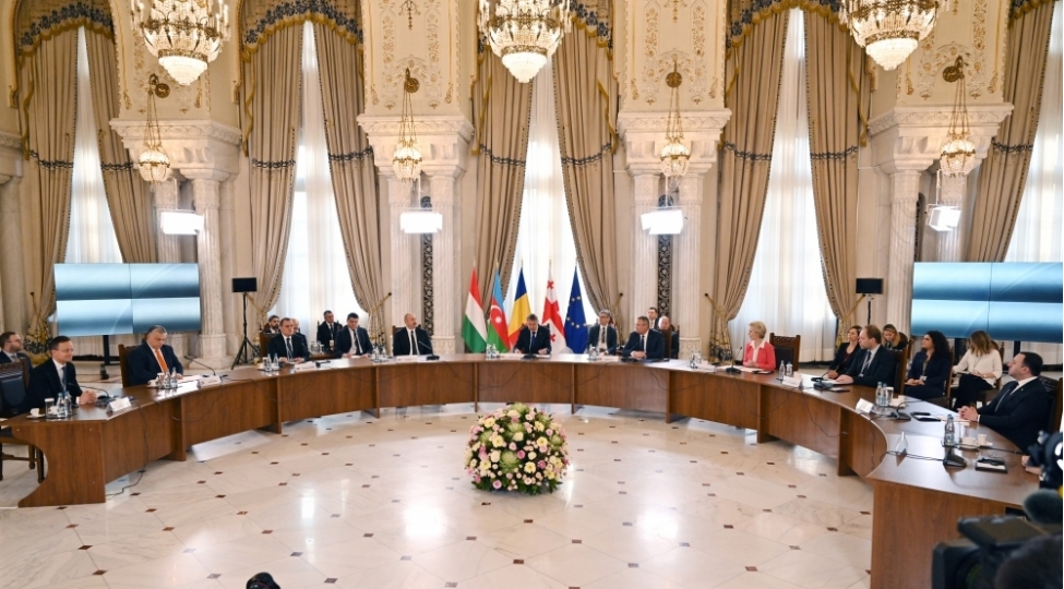 fon-der-lyayen-bu-sazish-avropa-ittifaqini-cenubi-qafqazdaki-terefdashlarimizla-daha-da-yaxinlashdiracaq
