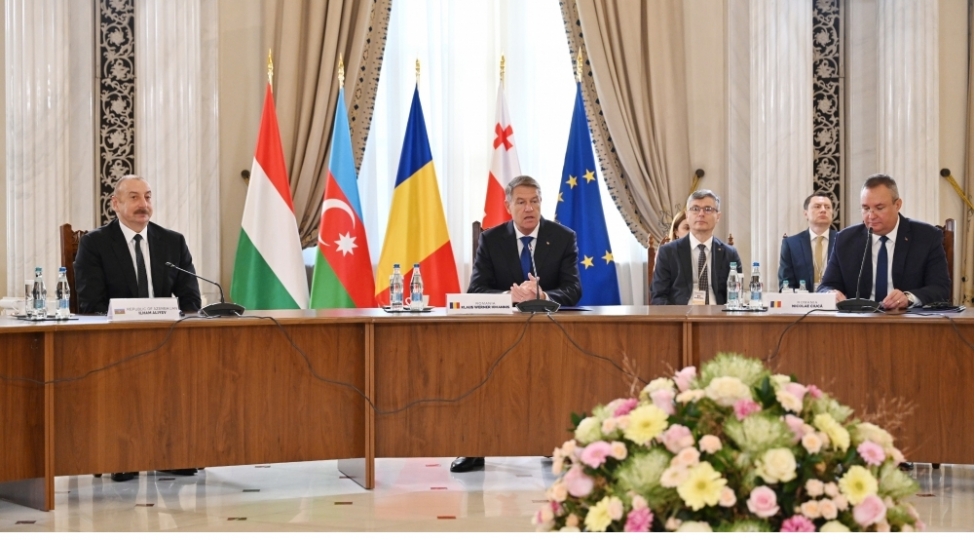 prezident-ilham-eliyev-hedeflere-nail-olmaq-uchun-semereli-ishlemeliyik