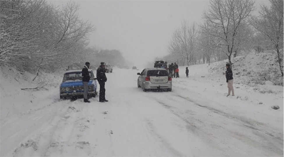 gece-bezi-dagliq-erazilerde-yollarin-buz-baglayacagi-ehtimali-var