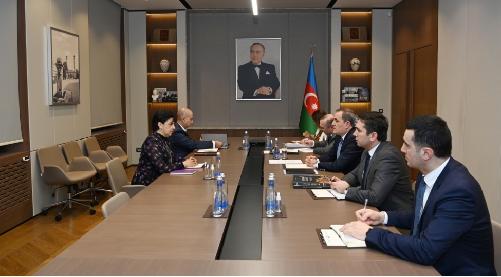 ceyhun-bayramov-meksikanin-azerbaycandaki-yeni-sefiri-ile-gorushub