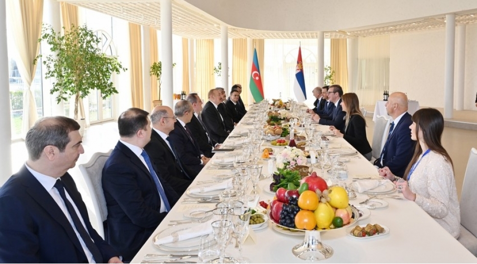 prezidentilham-eliyevin-adindanaleksandar-vuchichin-sherefine-nahar-verilib