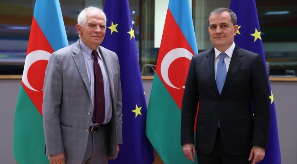 ai-numayendesi-ceyhun-bayramovla-lachin-yolundaki-durumu-muzakire-edib