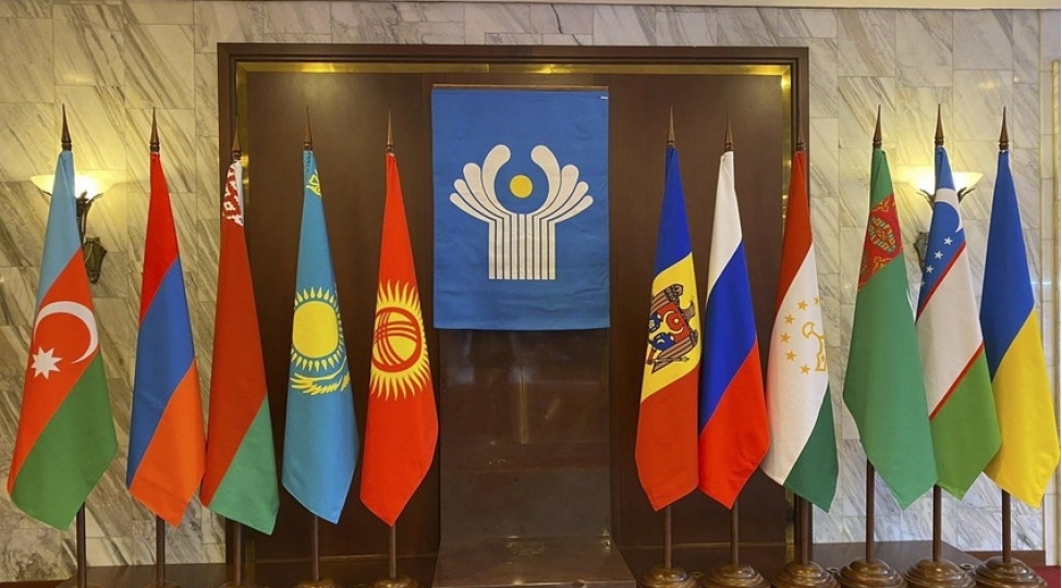 sankt-peterburqda-mdb-dovlet-bashchilarinin-qeyri-resmi-sammiti-bashlayib-2