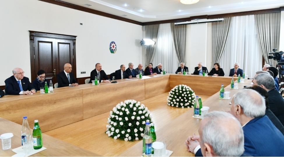 qerbi-azerbaycanlilar-ata-ocaqlarina-qayidacaqlar