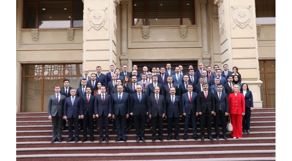 turkiyenin-hakimler-ve-prokurorlar-shurasinin-numayende-heyeti-azerbaycanda-seferdedir