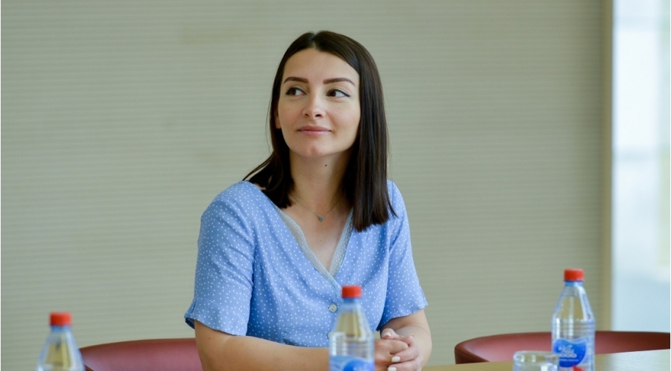 leyla-abdullayeva-fransa-parlamentinin-deputatlarina-seslenib