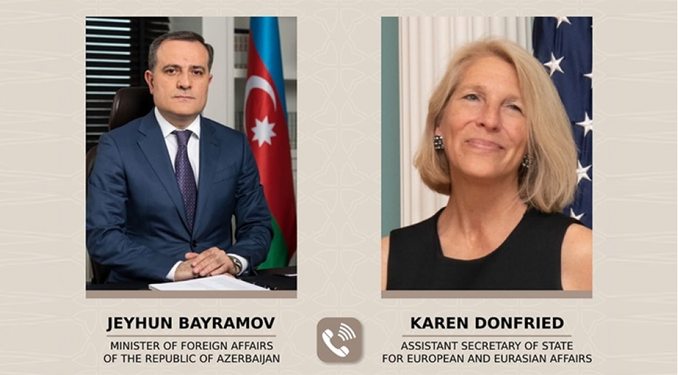 ceyhun-bayramov-ile-karen-donfridarasinda-telefon-danishigi-olub