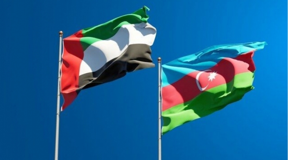 ereb-dovletleri-ile-genishlenen-munasibetler-azerbaycan-birleshmish-ereb-emirlikleri-elaqelerine-qisa-baxish