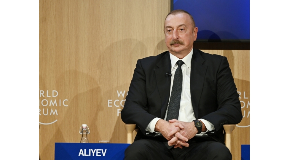 prezident-biz-qerbden-sherqe-yuklerin-dashinmasi-haqqinda-da-dushunmeliyik
