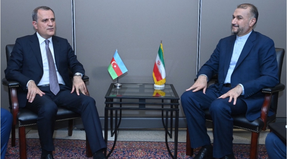 azerbaycan-ve-iran-xin-rehberleri-gorushub