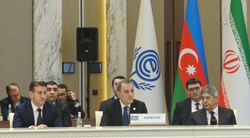 iqtisadi-emekdashliq-teshkilatina-sedrlik-resmi-olaraq-azerbaycana-tehvil-verilib