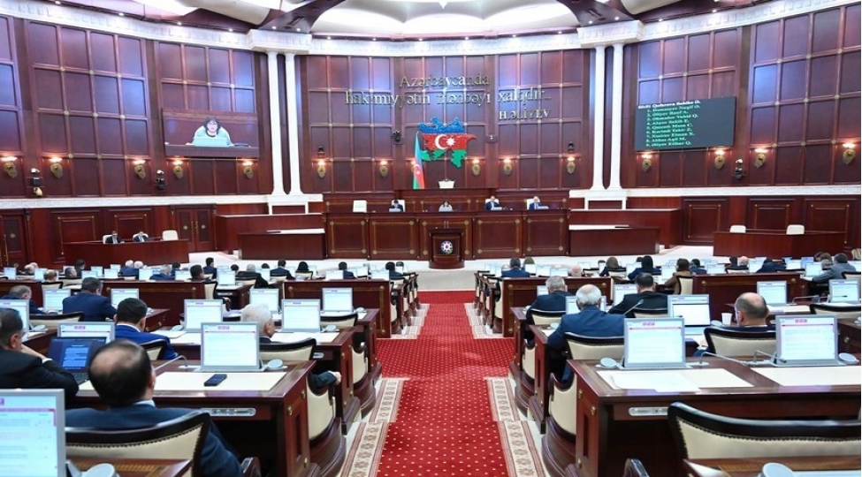 milli-meclisde-qaz-limiti-ile-bagli-dinlemelerin-kechirilmesi-teklif-edilir