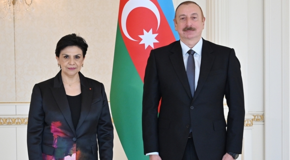 prezident-meksikanin-yeni-sefirinin-etimadnamesini-qebul-edib-yenilenib