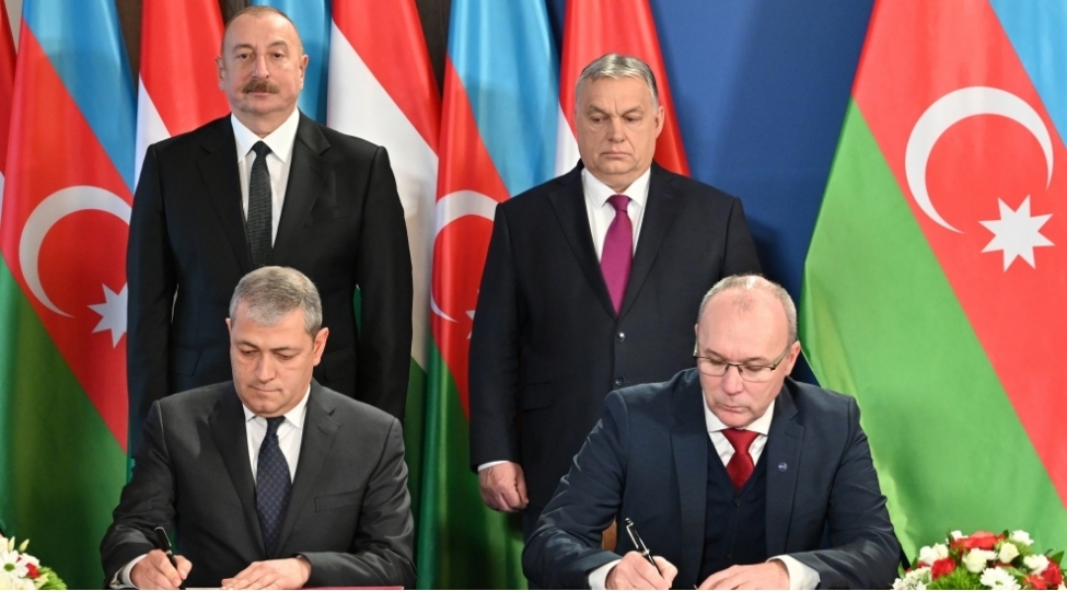 shusha-ve-macaristanin-vesprem-sheherleri-arasinda-memorandum-imzalanib