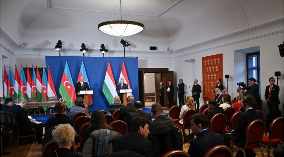 azerbaycan-shehersalma-istiqametinde-chox-boyuk-tecrubesi-olan-macaristanla-birge-ishlemekde-maraqlidir