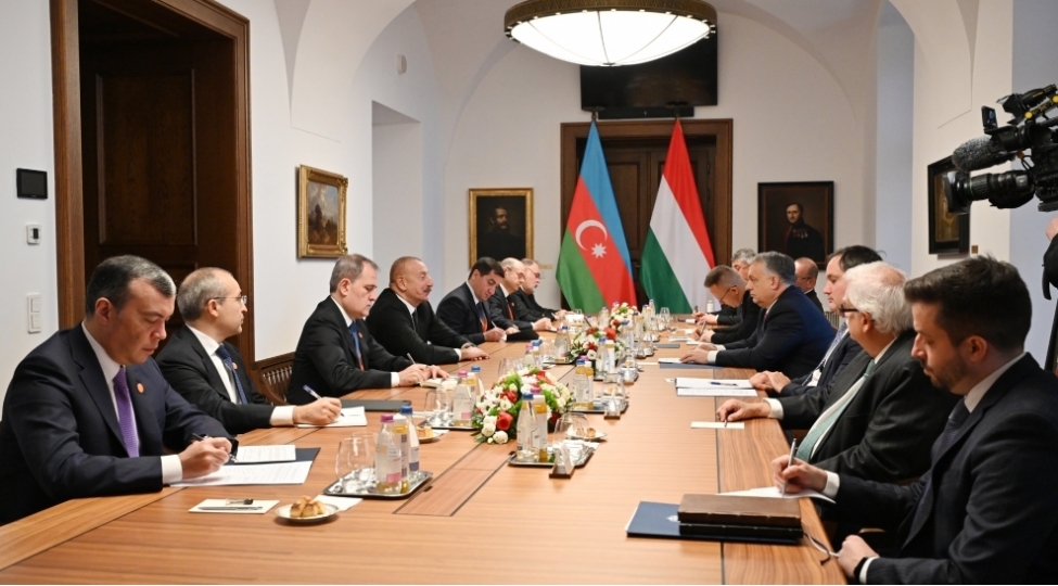 prezident-azerbaycan-ve-macaristan-oz-munasibetlerini-artiq-strateji-terefdashliq-kimi-mueyyen-edib