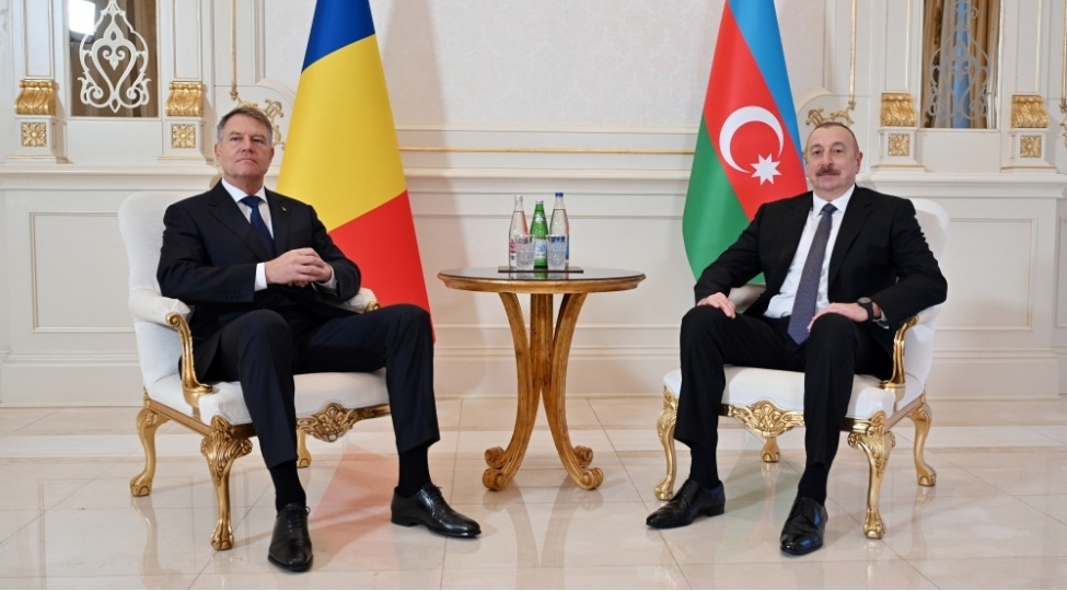 azerbaycan-ve-ruminiya-prezidentlerinin-tekbetek-gorushu-olub